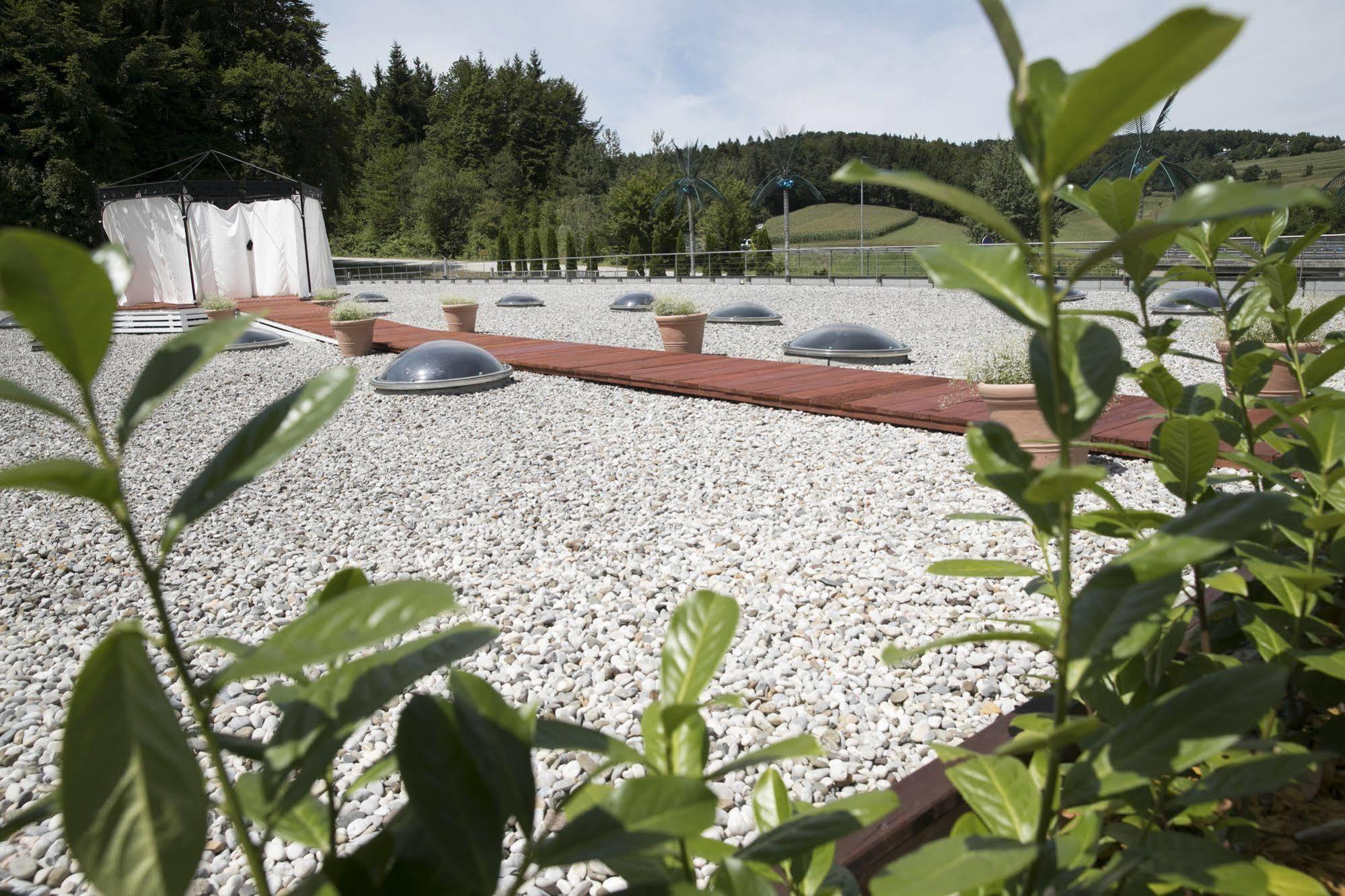 Hotel Grosuplje Eksteriør bilde